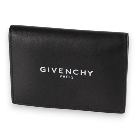 givenchy bk6004k0ac|Givenchy clothing.